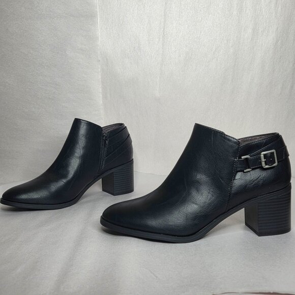 NWT Life Stride Women's Lorelai Block-Heel Black Faux Leather Booties - Picture 1 of 7
